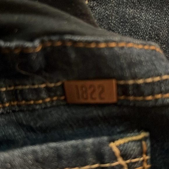 1822 Denim~ Bellyband Butter Skinny Maternity Jeans size 29 - Picture 4 of 5